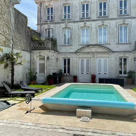 Particulier Hyper Centre * Rochefort (Charente-Maritime)